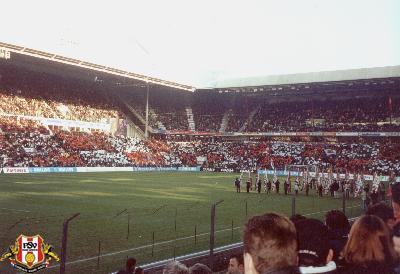 Bordjesactie-PSV-FC-Twente-9-12-2001